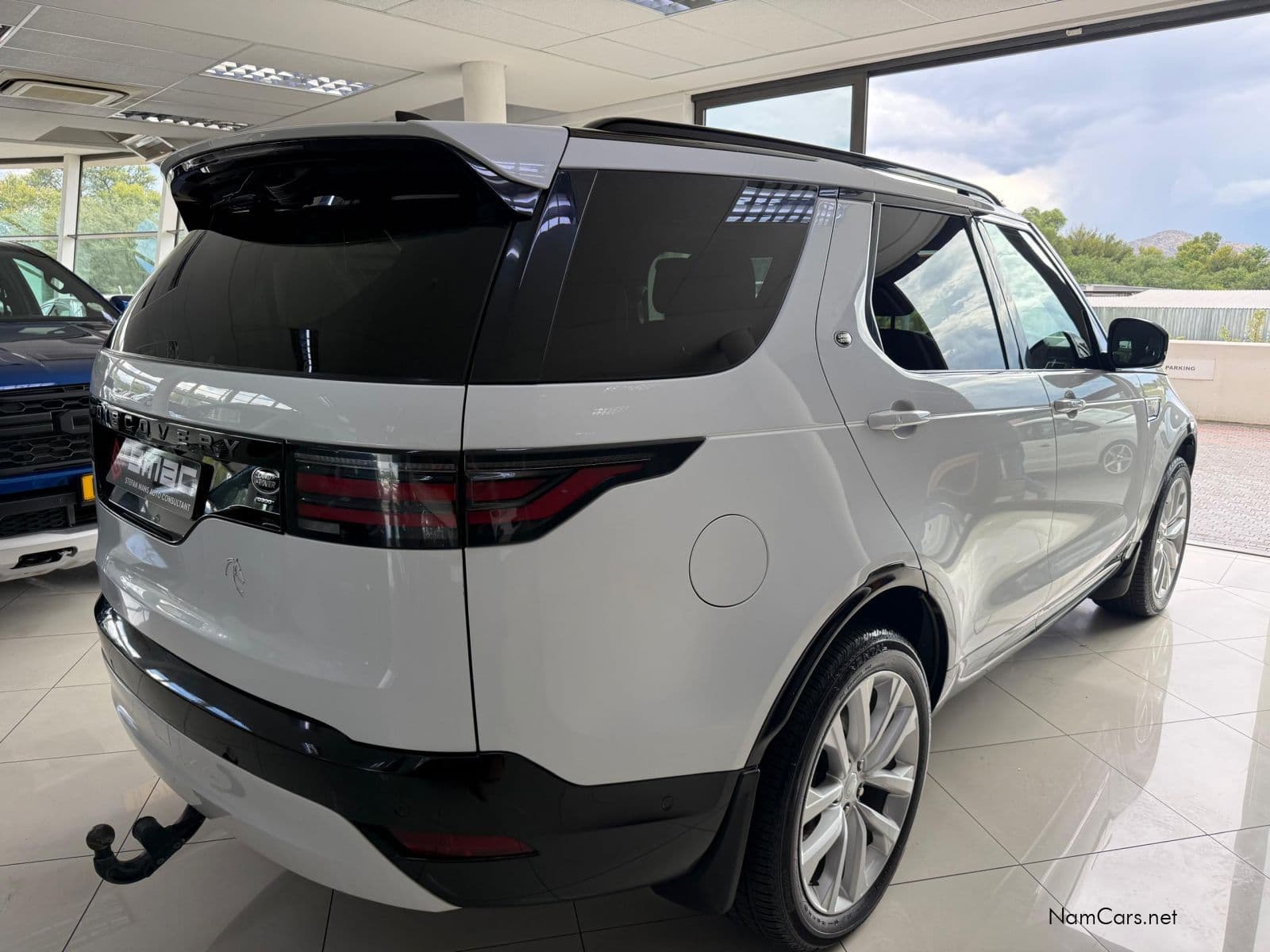 Land Rover Discovery D300 3.0 TD SE R-Dynamic  AWD