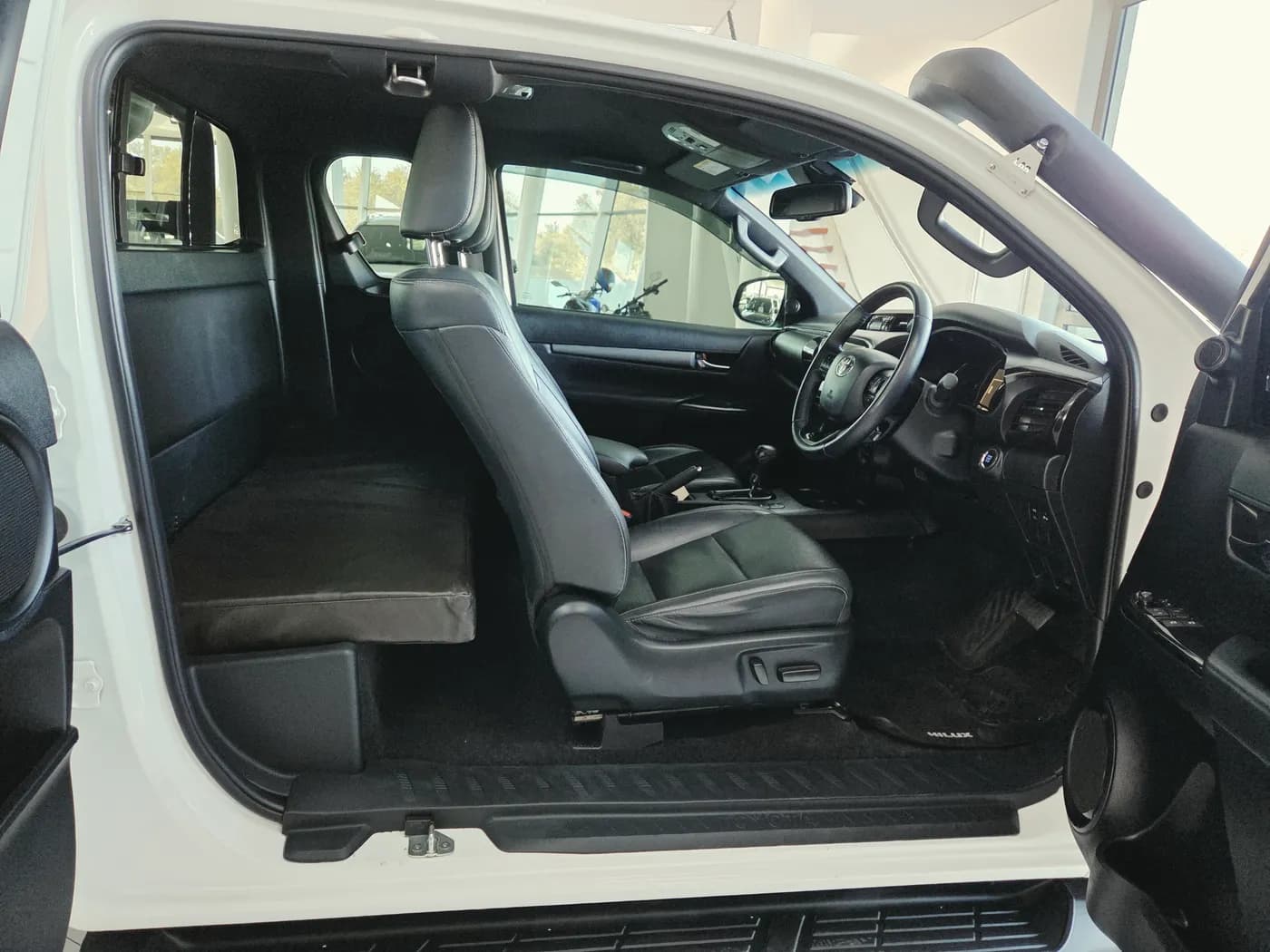 2024 Toyota Hilux  2.8 Gd-6 Rb Legend E Cab 4x4 AT
