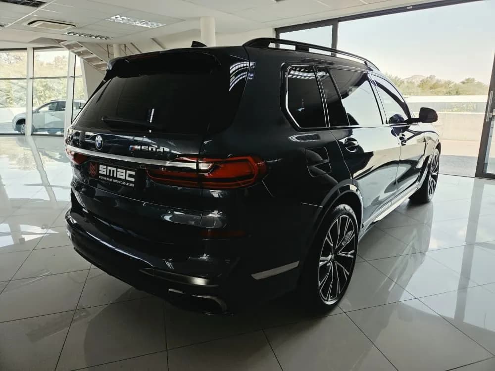 2019 BMW X7 M50D