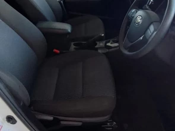 Toyota Corolla Quest Plus 1.8 CVT