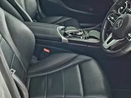 Mercedes-Benz C180 AT