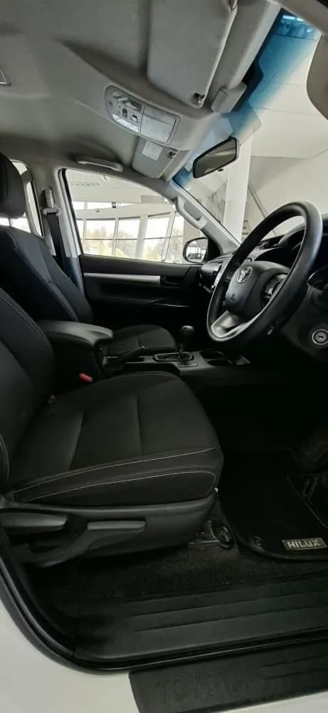 2025 Toyota Hilux Raider 2.4 GD 6 4x4 AT 2.4 GD 6 4x4 AT