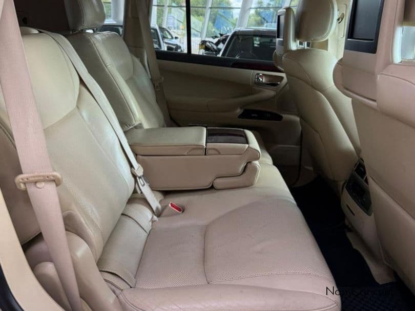 Lexus LX 570 V8 4x4 AT