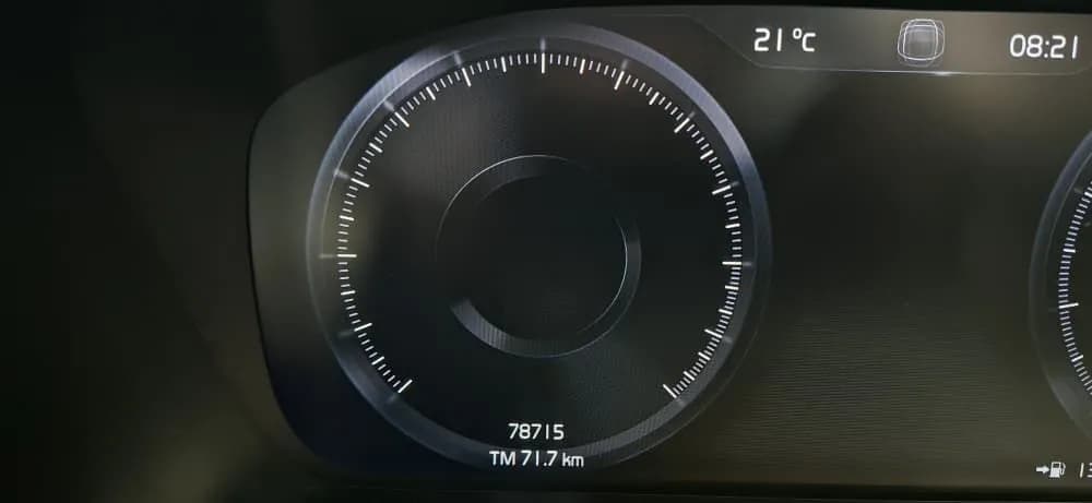 2022 Volvo XC40 T4 Momentum Geartronic AT