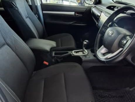 Toyota Hilux 2.8 Gd 6 Raider 4x4 AT