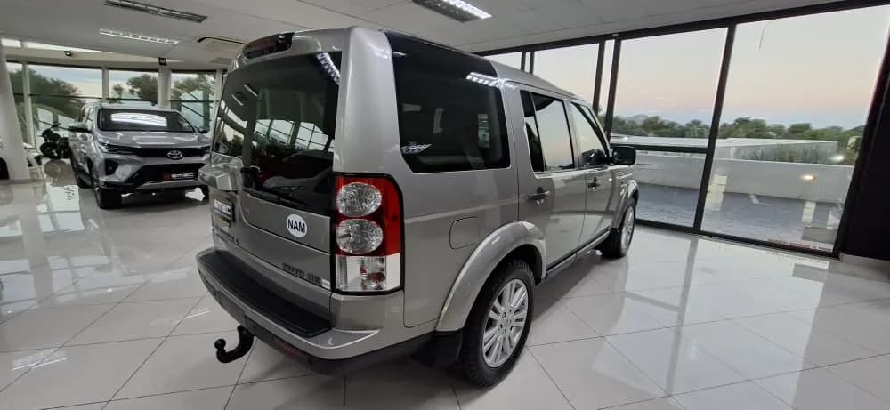 2012 Land Rover Discovery 4 3.0 TD/SD V6 SE AT