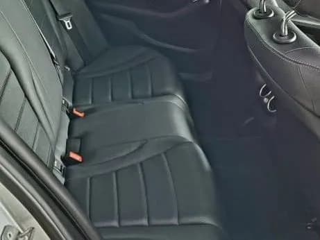 Mercedes-Benz C180 AT