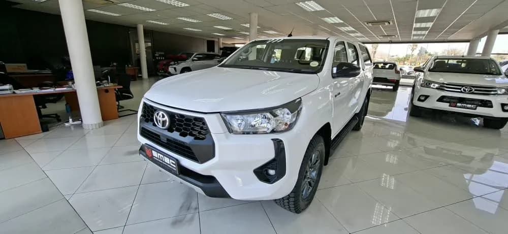 2025 Toyota Hilux Raider 2.4 GD 6 4x4 AT 2.4 GD 6 4x4 AT